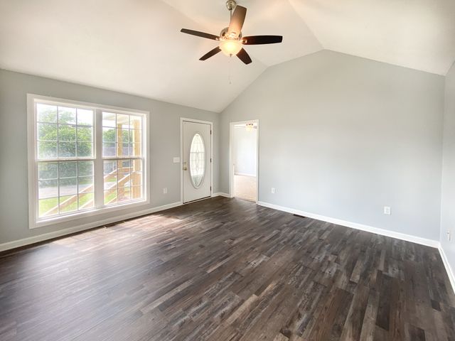 108 Sims Ave, Wartrace, TN 37183