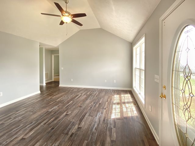 108 Sims Ave, Wartrace, TN 37183