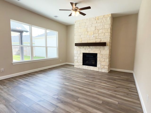 23634 Golden Birch Bend, Tomball, TX 77375