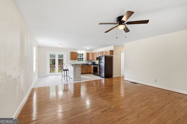 152 Russ Circle, Clarkesville, GA 30523