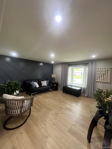 14802 Annapolis Drive, Sterling Heights, MI 48313