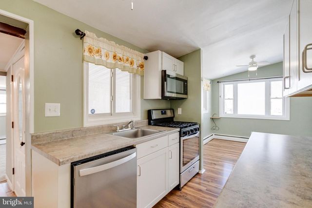 1210 CATHEDRAL DR, Glen Burnie, MD 21061