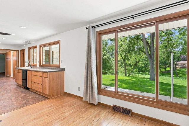 W237N6597 Orchard DRIVE, Sussex, WI 53089