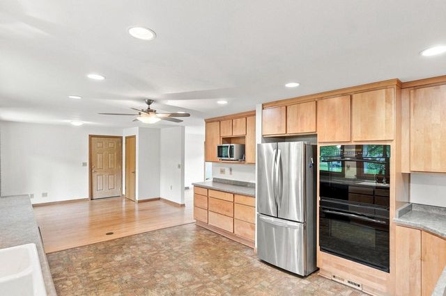 W237N6597 Orchard DRIVE, Sussex, WI 53089
