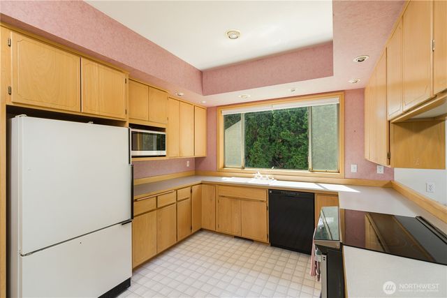 1411 Starling Street, Steilacoom, WA 98388