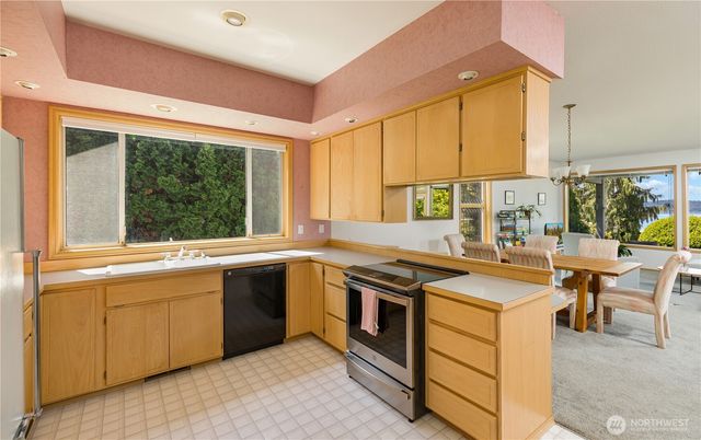 1411 Starling Street, Steilacoom, WA 98388