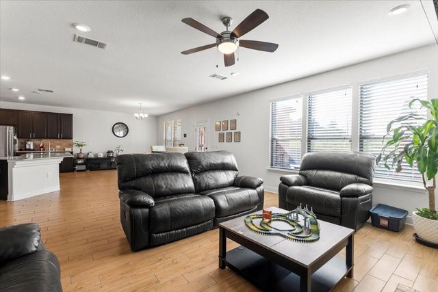 6713 Ondantra BND, Austin, TX 78744