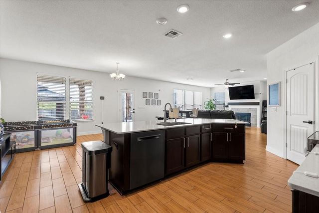 6713 Ondantra BND, Austin, TX 78744