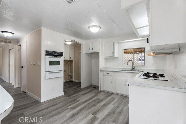 15621 Beach Boulevard 103, Westminster, CA 92683