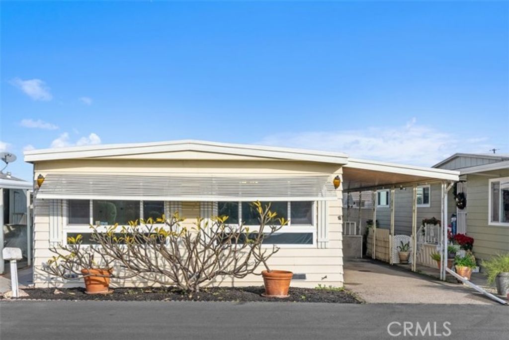 15621 Beach Boulevard 103, Westminster, CA 92683