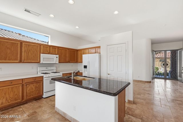 15707 E CACTUS Drive E, Fountain Hills, AZ 85268