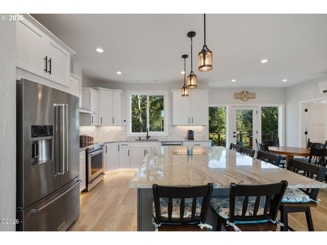 415 FALL CREEK Dr, Oceanside, OR 97134
