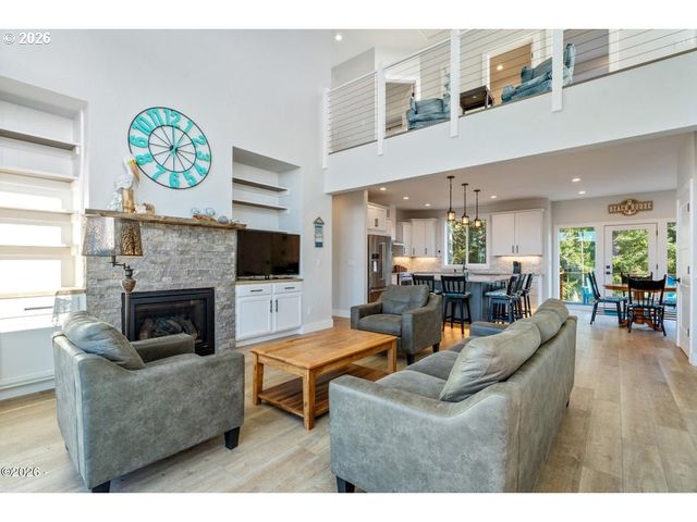415 FALL CREEK Dr, Oceanside, OR 97134