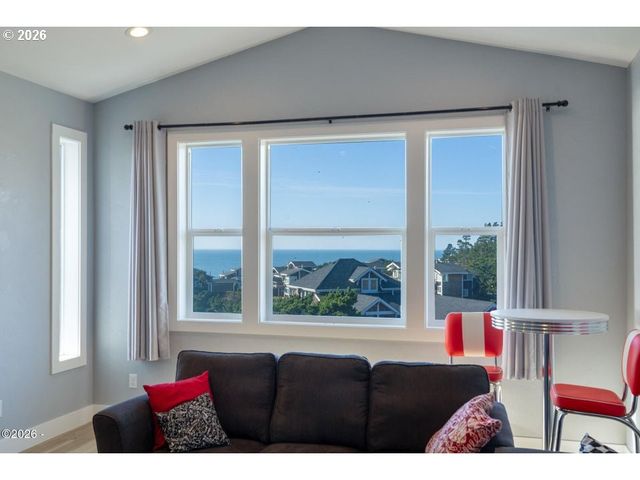 415 FALL CREEK Dr, Oceanside, OR 97134
