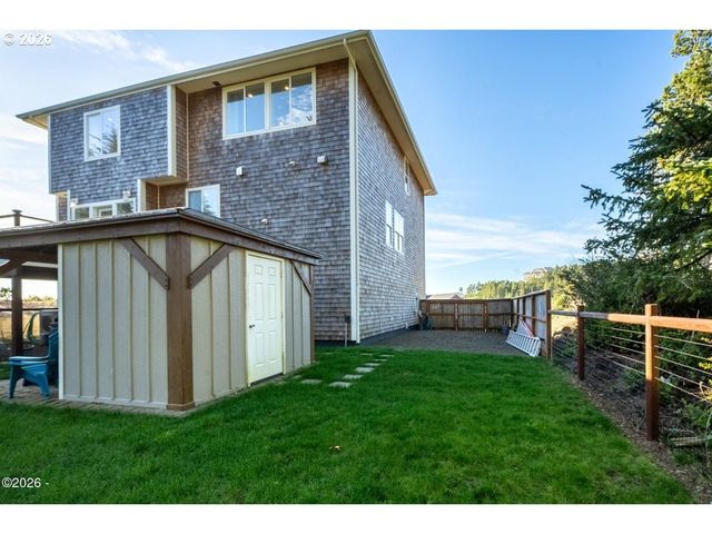 415 FALL CREEK Dr, Oceanside, OR 97134