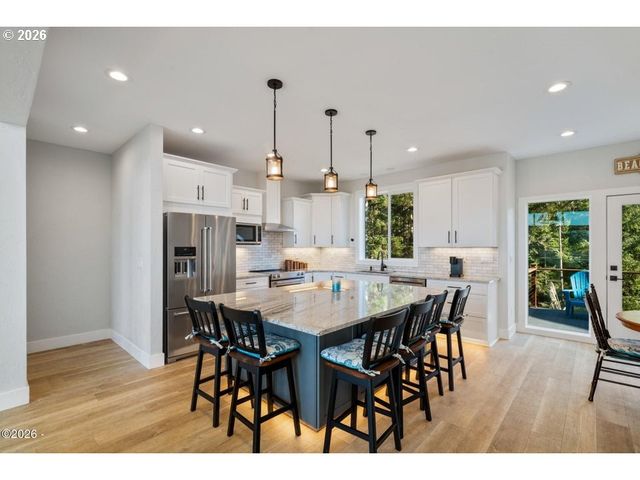 415 FALL CREEK Dr, Oceanside, OR 97134