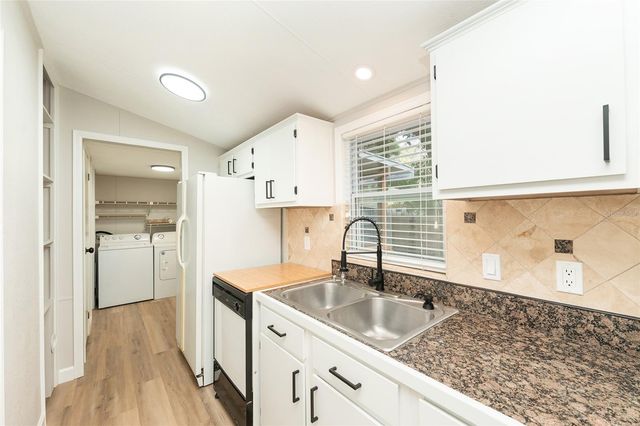 3277 SE 131ST PLACE, Belleview, FL 34420