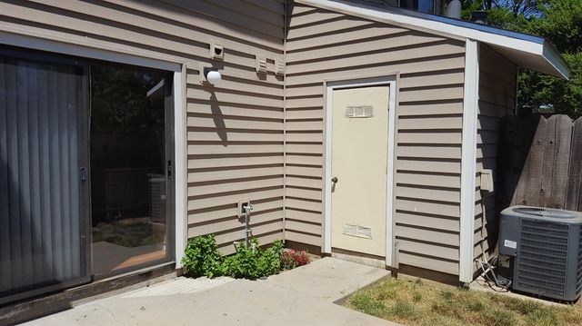 565 North St, Corning, CA 96021