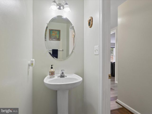 25 SUNSET RIDGE LN, Fredericksburg, VA 22405