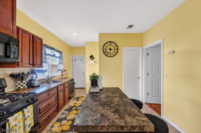 89 Watsessing Ave, Bloomfield Twp., NJ 07003