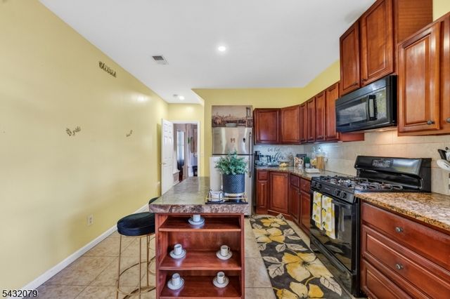 89 Watsessing Ave, Bloomfield Twp., NJ 07003