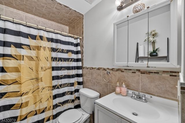 89 Watsessing Ave, Bloomfield Twp., NJ 07003