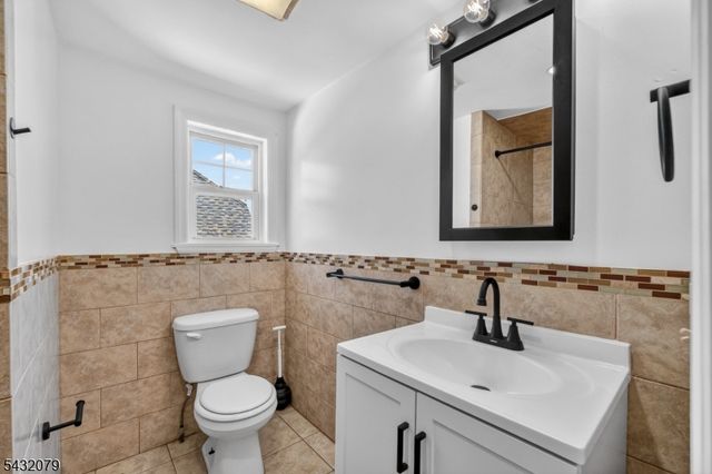 89 Watsessing Ave, Bloomfield Twp., NJ 07003