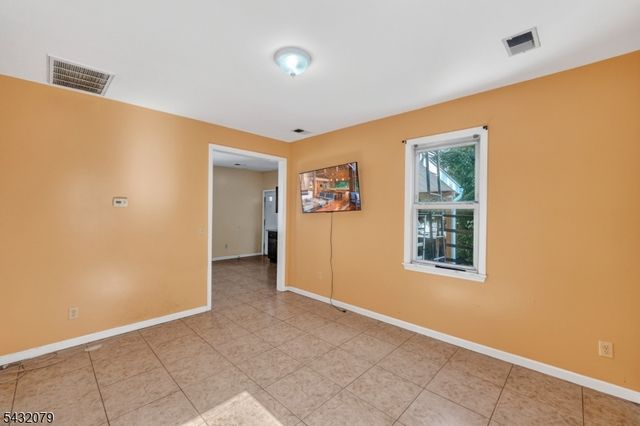 89 Watsessing Ave, Bloomfield Twp., NJ 07003