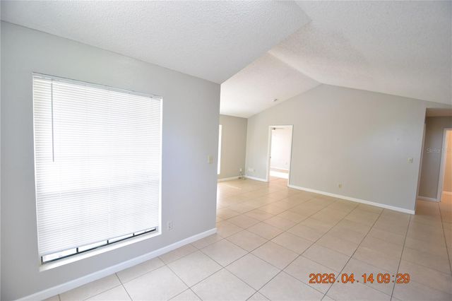 8605 MALLARD RESERVE DRIVE 203, Tampa, FL 33614