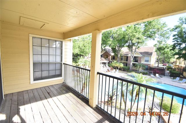 8605 MALLARD RESERVE DRIVE 203, Tampa, FL 33614