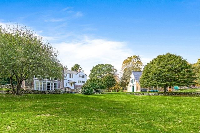 70 Wilsondale St, Dover, MA 02030