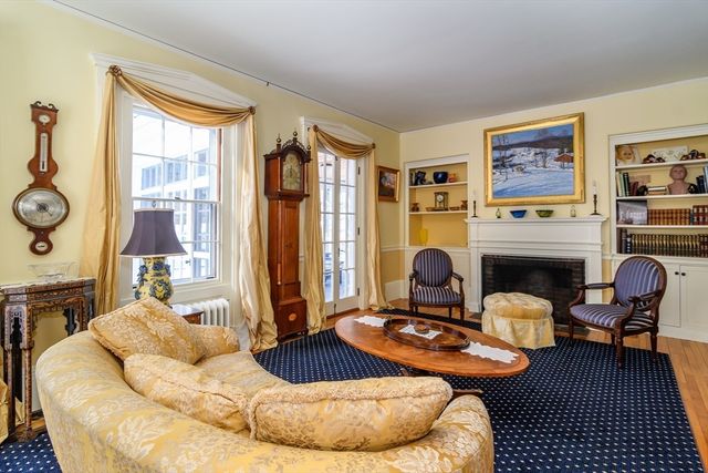 70 Wilsondale St, Dover, MA 02030