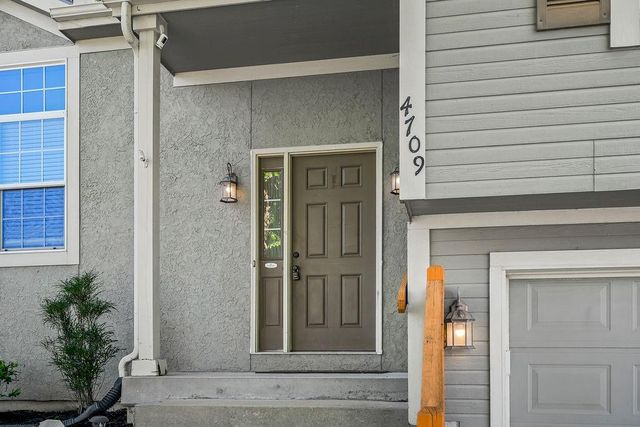 4709 Edgehill Street, Leavenworth, KS 66048