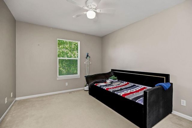 4709 Edgehill Street, Leavenworth, KS 66048