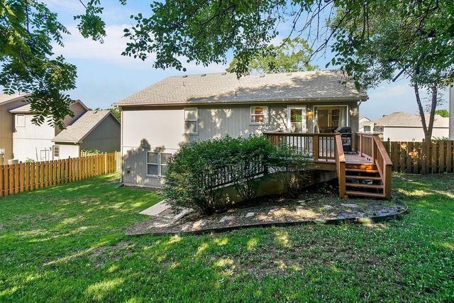 4709 Edgehill Street, Leavenworth, KS 66048