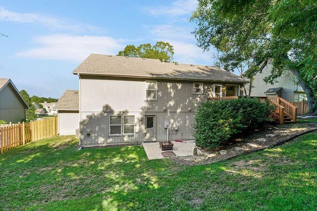 4709 Edgehill Street, Leavenworth, KS 66048
