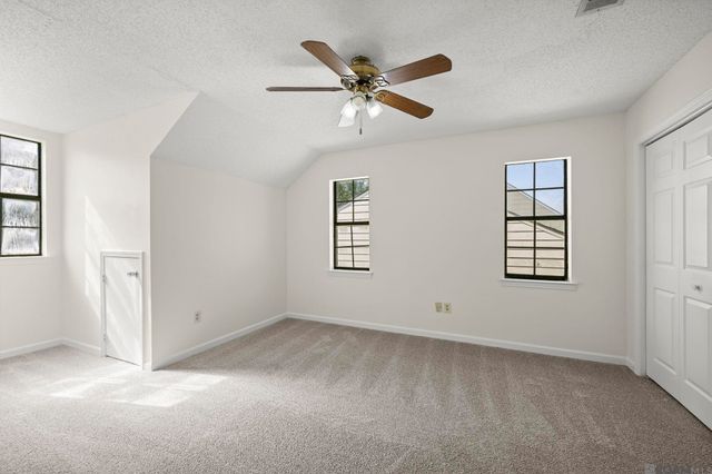 1450 Lila St, Baton Rouge, LA 70820