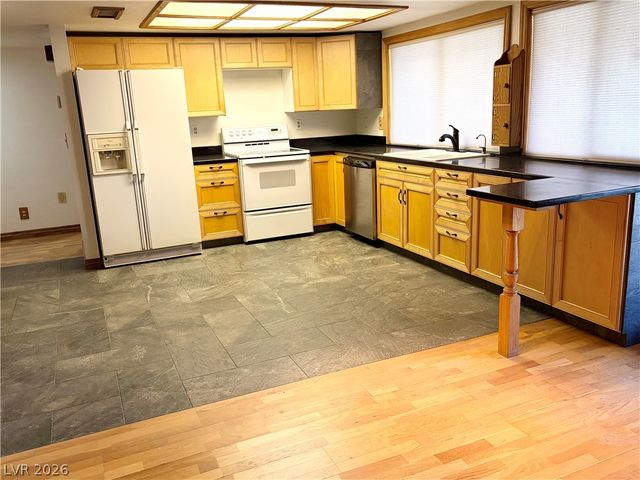 401 Horn Street, Las Vegas, NV 89107