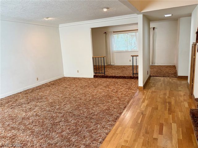 401 Horn Street, Las Vegas, NV 89107