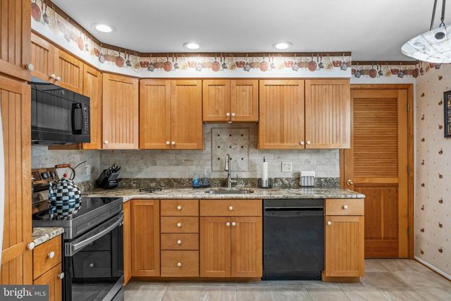 209 YARDLEY RD, Delran, NJ 08075