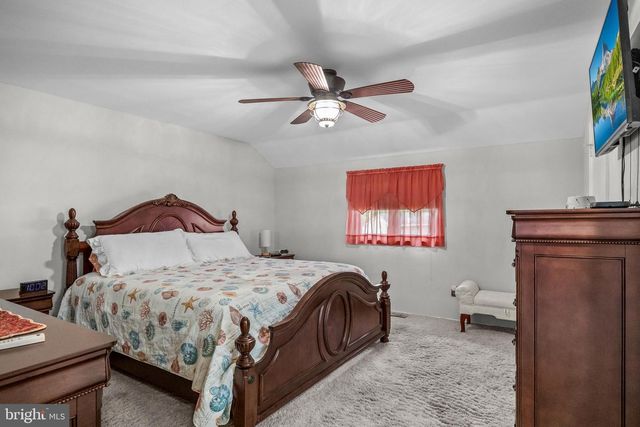 209 YARDLEY RD, Delran, NJ 08075