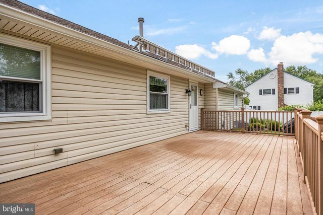 209 YARDLEY RD, Delran, NJ 08075