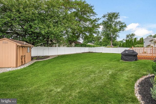 209 YARDLEY RD, Delran, NJ 08075