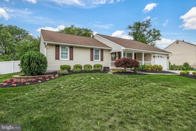 209 YARDLEY RD, Delran, NJ 08075
