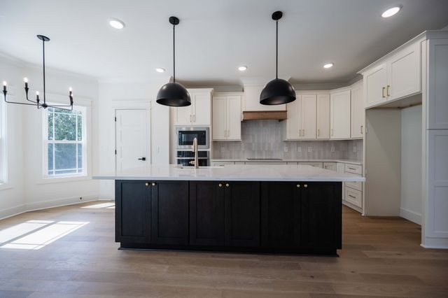 4 Holly Grove Road, Murfreesboro, TN 37128