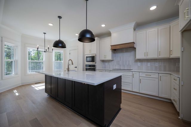 4 Holly Grove Road, Murfreesboro, TN 37128