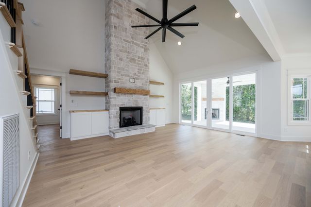 4 Holly Grove Road, Murfreesboro, TN 37128