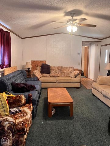 577 County Road 146, Henderson, AR 72544