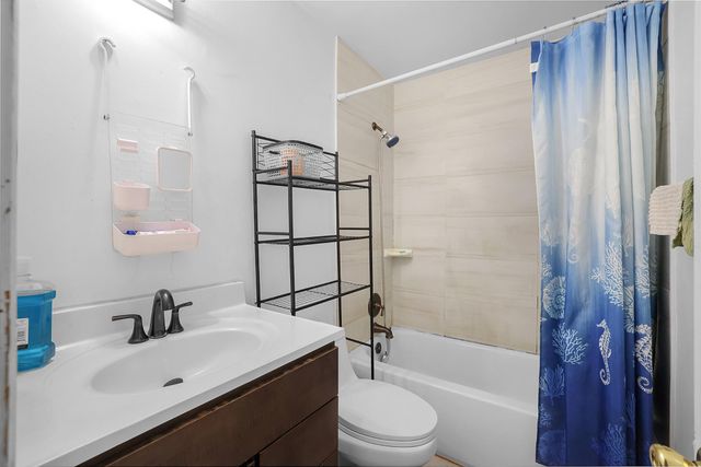 5743 REGENCY LN, District Heights, MD 20747