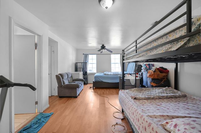 5743 REGENCY LN, District Heights, MD 20747